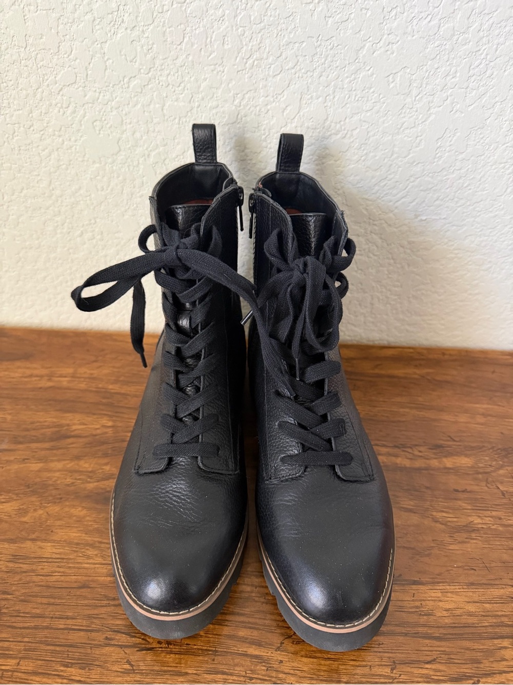 Vionic Lani Combat Boots Women Size 7 - Picture 3 of 9